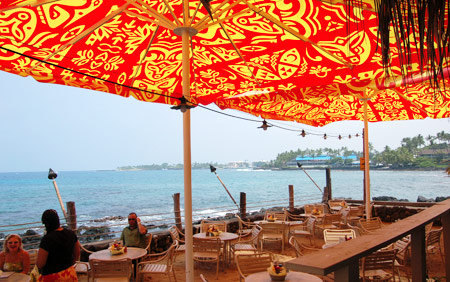 Huggo's outdoor umbrellas